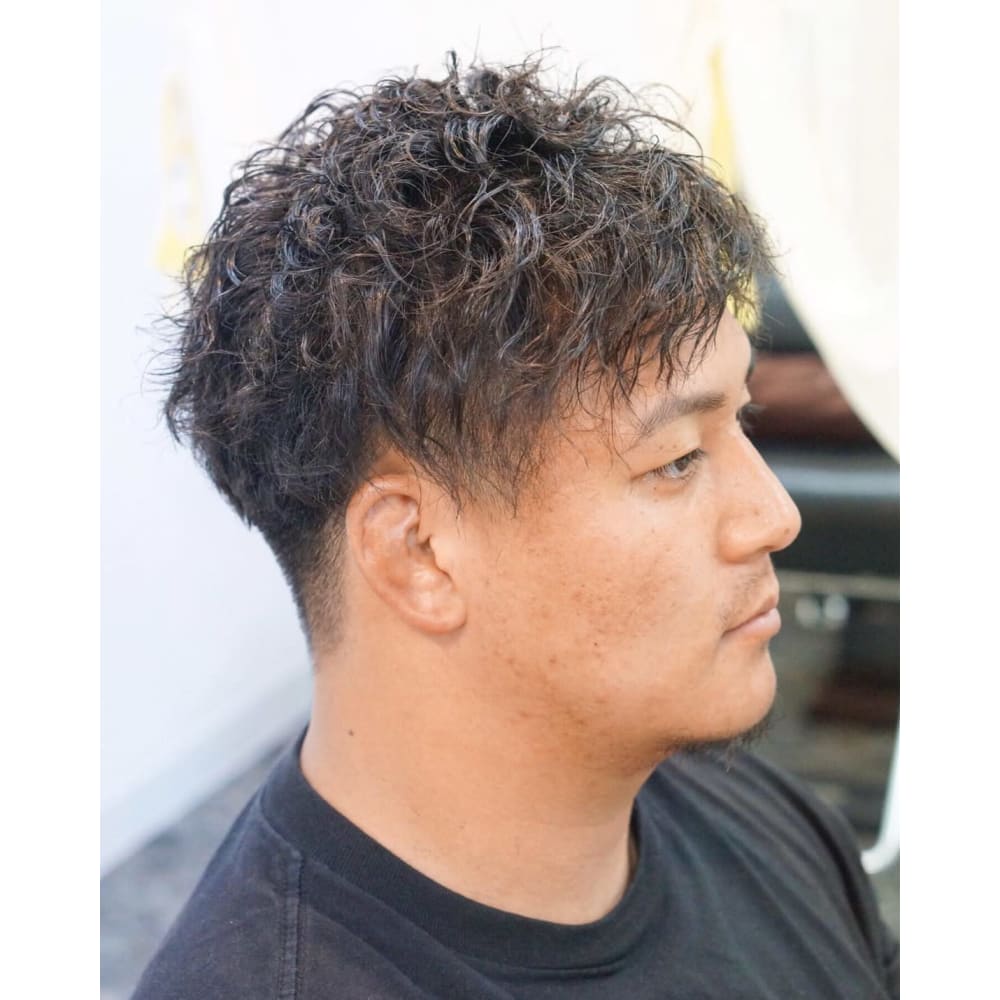 ツイストパーマ Full Bloom 髪質改善 ヘッドスパ フルブルーム カミシツカイゼン アンド ヘッドスパ のヘアスタイル 美容院 美容室を予約するなら楽天ビューティ