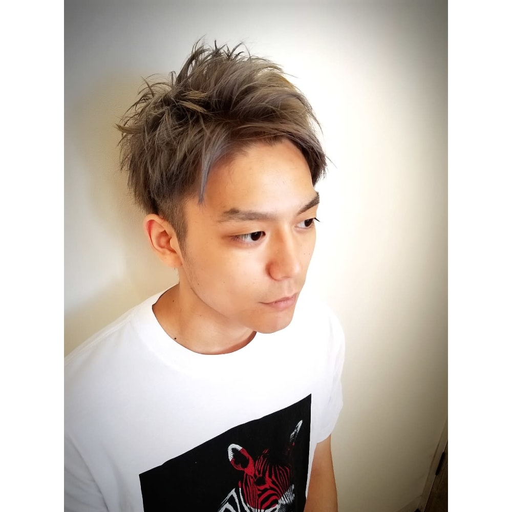 ツーブロック シルバーヘアー Hair Park Scoop ヘアーパーク スクープ のヘアスタイル 美容院 美容室を予約するなら楽天ビューティ ツーブロック シルバーヘアー Hair Park Scoop ヘアーパーク スクープ のヘアスタイル 美容院 美容室を予約するなら楽天ビューティ