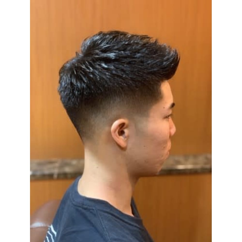 メンズヘアスタイル フェードカット 銀座 ヘアーモードキクチ 銀座店 ヘアーモードキクチ のヘアスタイル 美容院 美容室を予約するなら楽天ビューティ