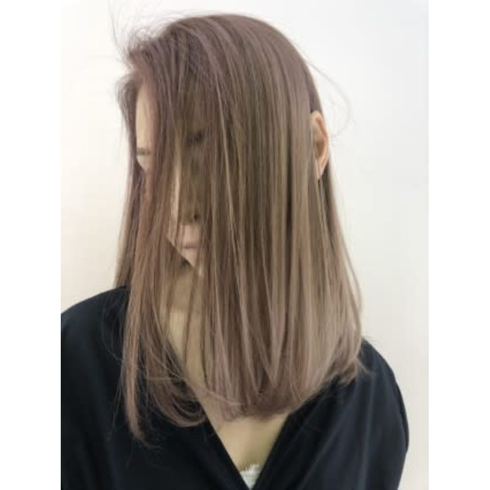 ロイヤルミルクティーベージュ crea茅ヶ崎 クレアチガサキ のヘアスタイル 美容院 美容室を予約するなら楽天ビューティ