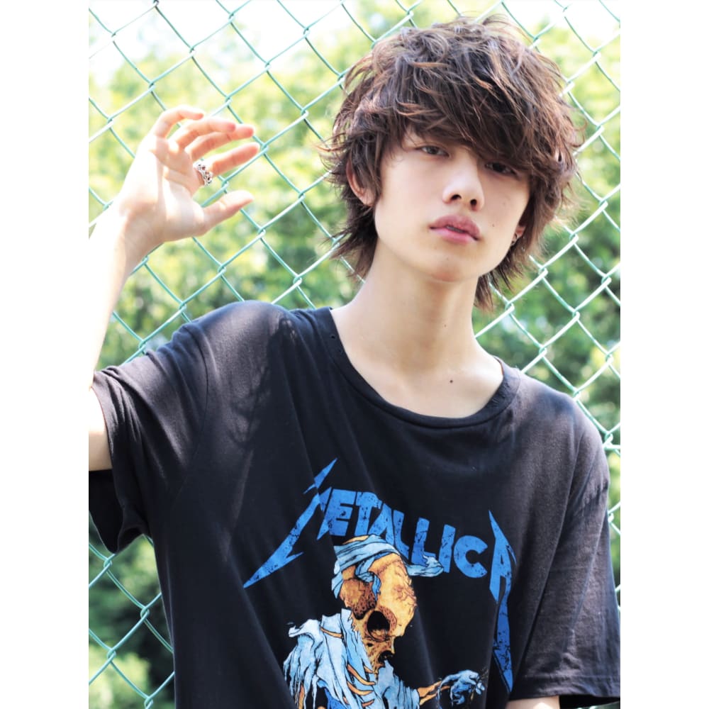 ミックスパーマミディアムスタイル Guzzle 原宿店 ガズル のヘアスタイル 美容院 美容室を予約するなら楽天ビューティ