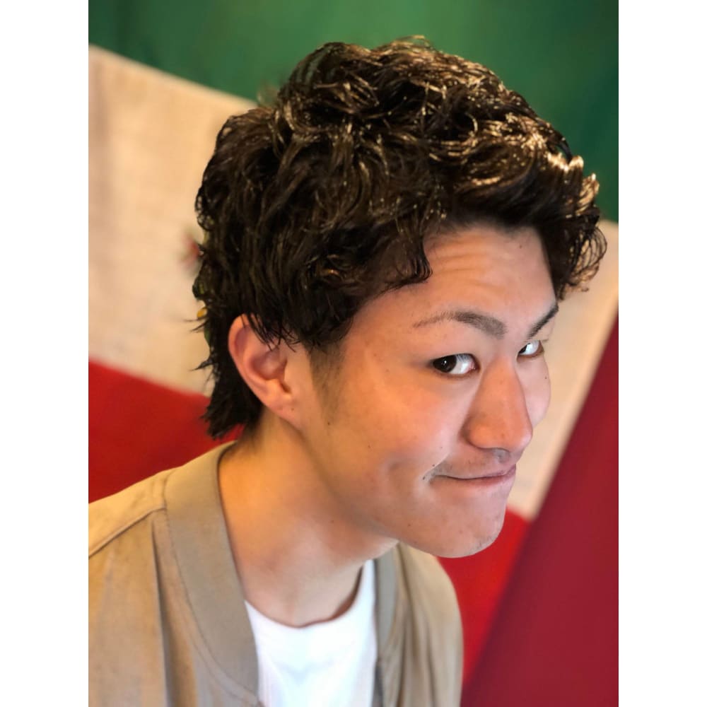 75+ メンズ パーマ き つめ 人気 髪型