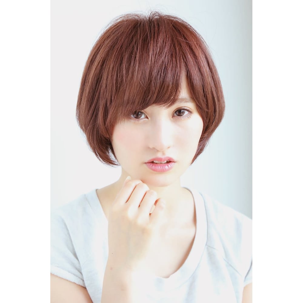 うざバングが決め手のスマートボブ Era Cecil エアラセシル のヘアスタイル 美容院 美容室を予約するなら楽天ビューティ うざバングが決め手のスマートボブ Era Cecil エアラセシル のヘアスタイル 美容院 美容室を予約するなら楽天ビューティ