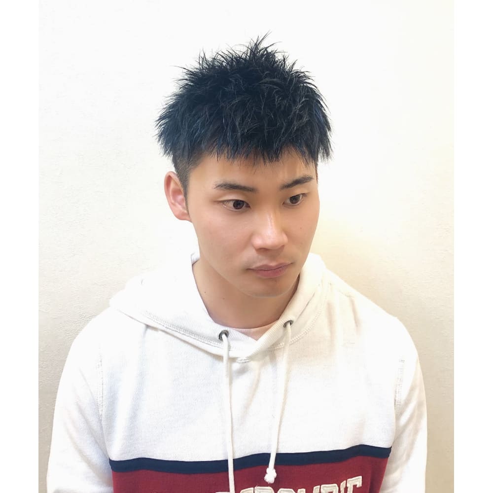 黒髪スパイキーショート Akira三宮店アキラのヘアスタイル 美容院