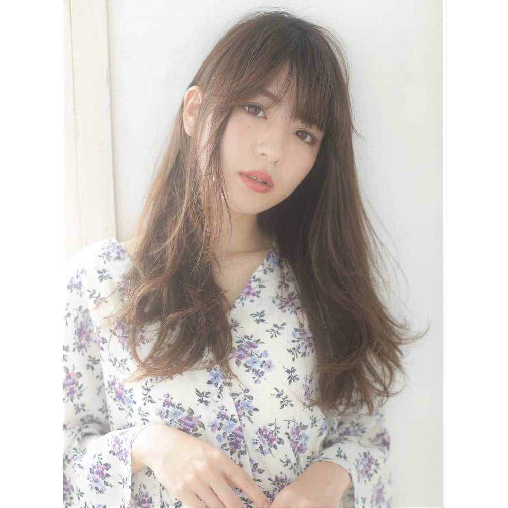 Lee Aimer南堀江 羽バング エアリーシフォンロング Lee 堀江 リー ホリエ のヘアスタイル 美容院 美容室を予約するなら楽天ビューティ Lee Aimer南堀江 羽バング エアリーシフォンロング Lee 堀江 リー ホリエ のヘアスタイル 美容院 美容室を予約するなら楽天ビューティ