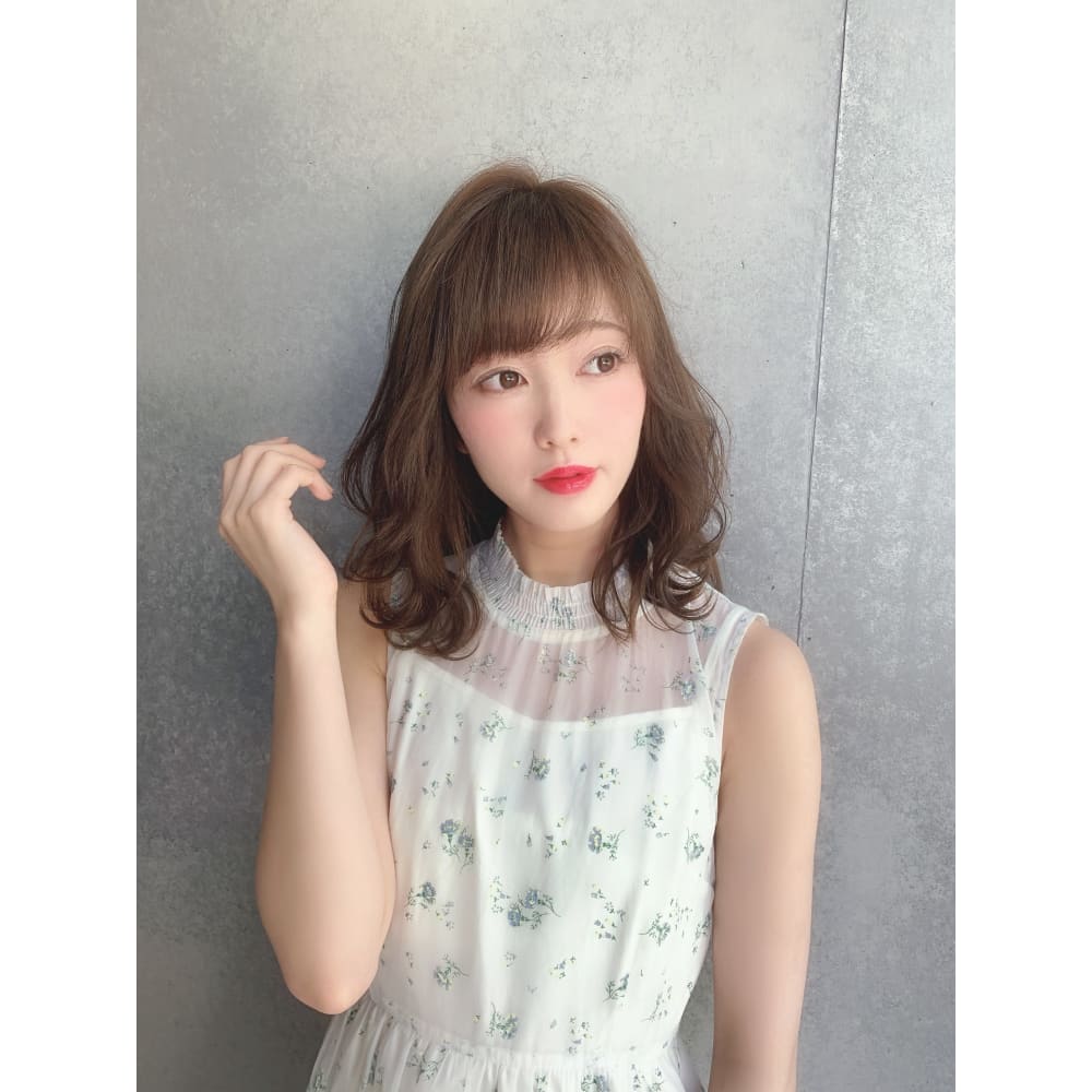 男子ウケも抜群あざと可愛いヘア Loana Roppongi ロアナロッポンギ のヘアスタイル 美容院 美容室を予約するなら楽天ビューティ