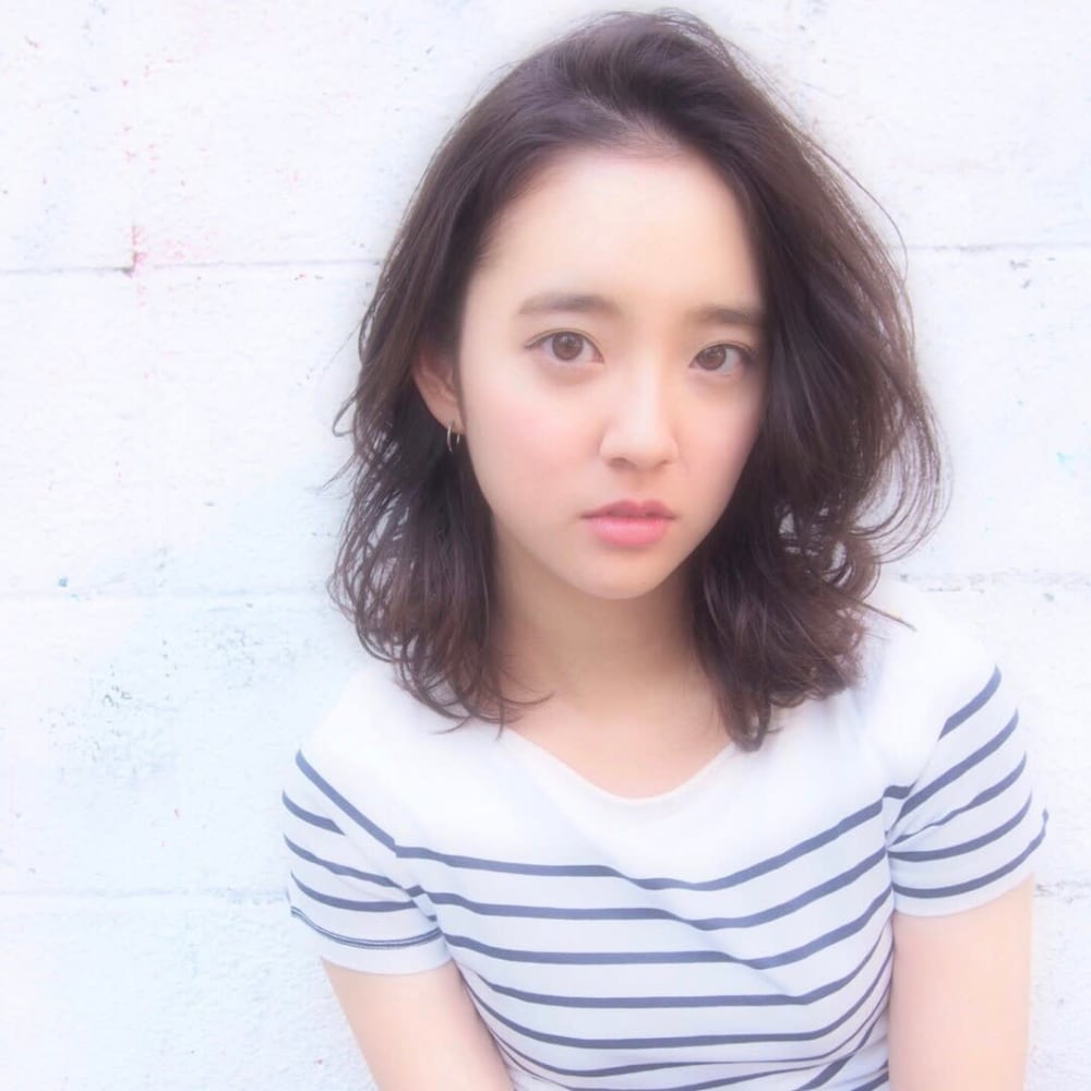 大人っぽくかきあげ女子 Vivid Ya ビビッド ルーア のヘアスタイル 美容院 美容室を予約するなら楽天ビューティ 大人っぽくかきあげ女子 Vivid Ya ビビッド ルーア のヘアスタイル 美容院 美容室を予約するなら楽天ビューティ