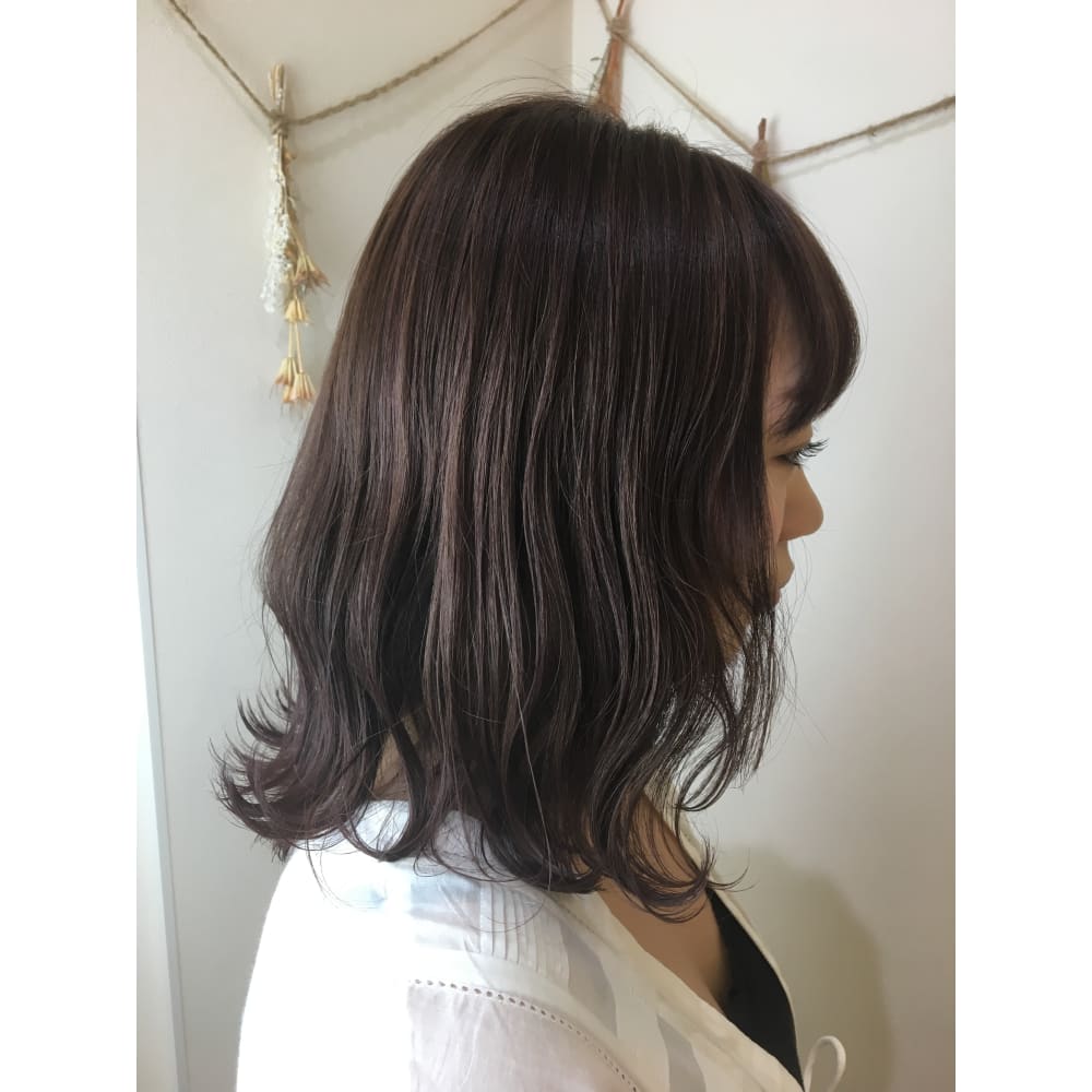 ラベンダーブラウン Luck 海老名 ラック エビナ のヘアスタイル 美容院 美容室を予約するなら楽天ビューティ