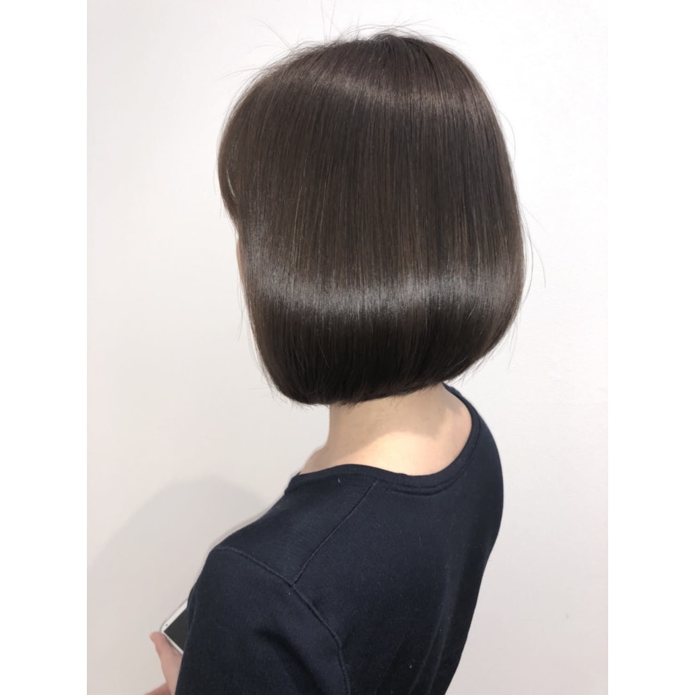 小顔ショート縮毛矯正 Ash 行徳店 アッシュ のヘアスタイル 美容院 美容室を予約するなら楽天ビューティ