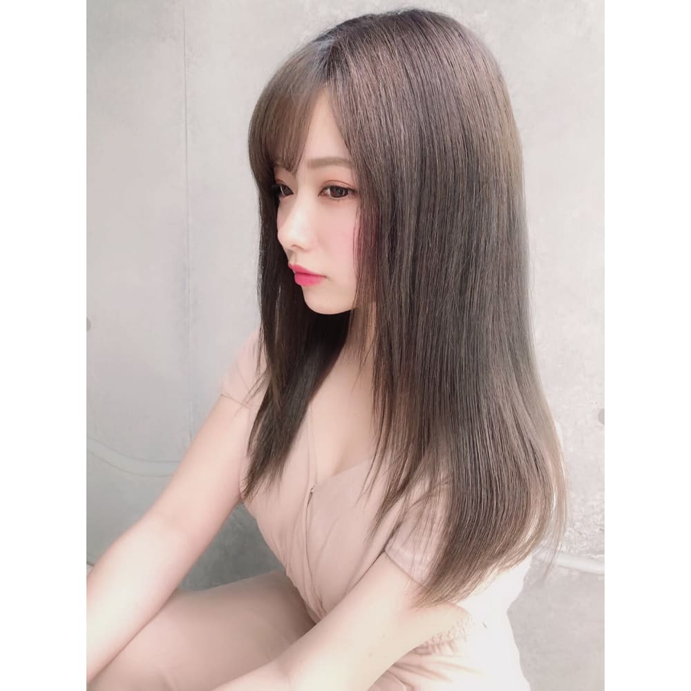 王道ナチュラル ロングスタイル さら髪ストレート Loana Roppongi ロアナロッポンギ のヘアスタイル 美容院 美容室を予約するなら楽天ビューティ 王道ナチュラル ロングスタイル さら髪ストレート Loana Roppongi ロアナロッポンギ のヘアスタイル 美容院 美容室を予約するなら楽天ビューティ