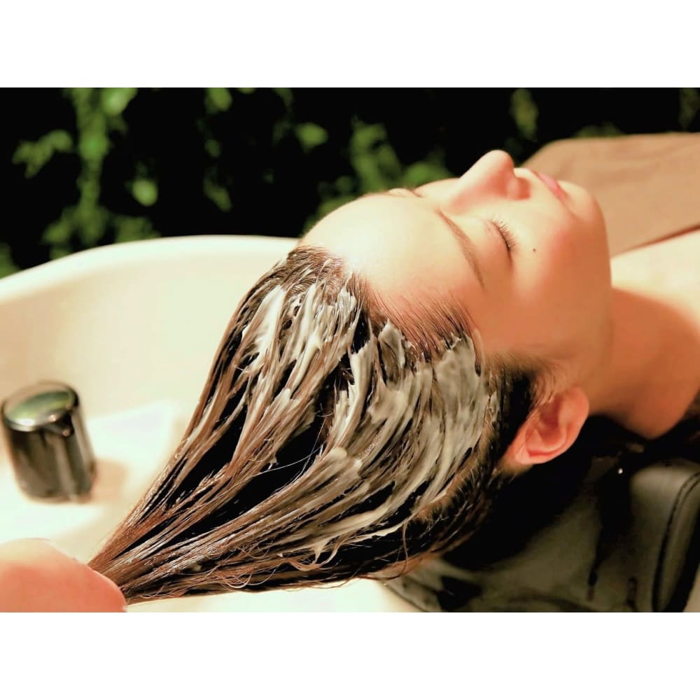 本格バリヘッドスパ クリームバスで癒しと綺麗な頭皮へ お悩みに合わせた選べるスパも大好評 Hair Resort 粋 ヘアーリゾートスイ のこだわり特集 美容院 美容室を予約するなら楽天ビューティ