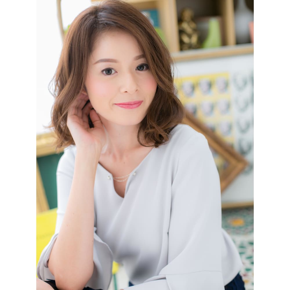 美人顔作る アシンメトリーくせ毛風セミディ リッチウェーブ Cover Hair Bliss 大宮西口店 カバーヘアブリス オオミヤニシグチテン のヘアスタイル 美容院 美容室を予約するなら楽天ビューティ