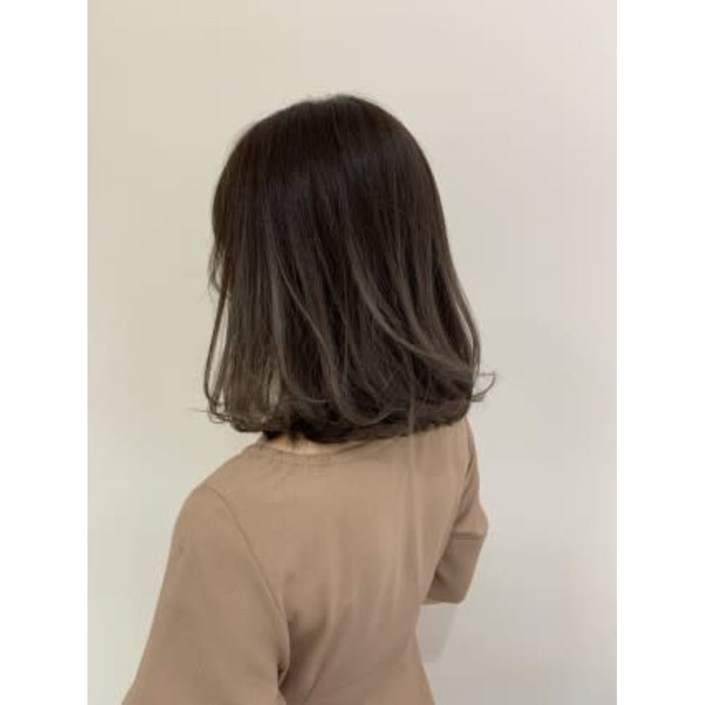 夏 ハイライト グラデーションカラー 外ハネボブ Marju銀座 マージュギンザ のヘアスタイル 美容院 美容室を予約するなら楽天ビューティ 夏 ハイライト グラデーションカラー 外ハネボブ Marju銀座 マージュギンザ のヘアスタイル 美容院 美容室を予約するなら楽天ビューティ
