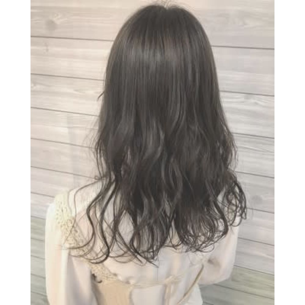 ダークグレーアッシュ Crea渋沢 クレアシブサワ のヘアスタイル 美容院 美容室を予約するなら楽天ビューティ