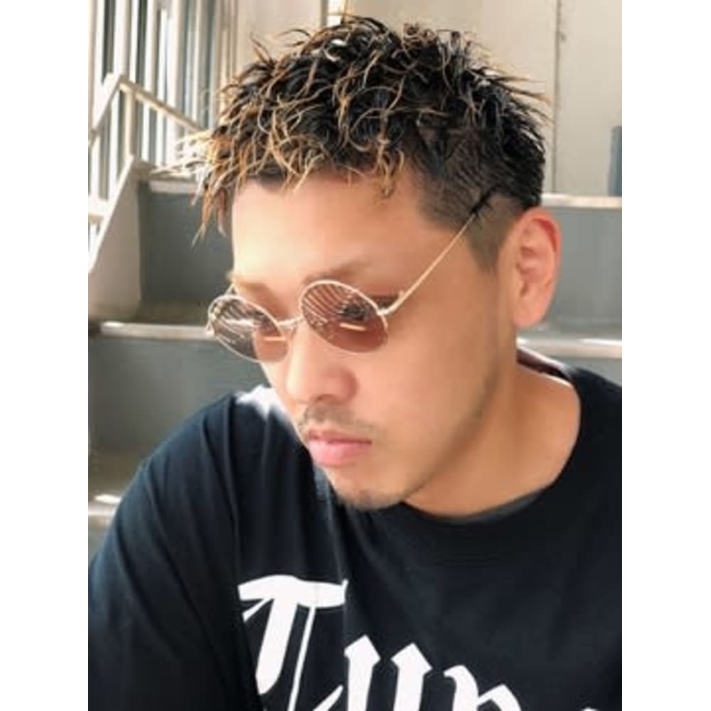 ツイスト風刈り上げショート Hair Salon M Fe S 池袋 ヘアサロンエムフィスイケブクロ のヘアスタイル 美容院 美容室を予約するなら楽天ビューティ ツイスト風刈り上げショート Hair Salon M Fe S 池袋 ヘアサロンエムフィスイケブクロ のヘアスタイル 美容院 美容室を予約するなら楽天ビューティ