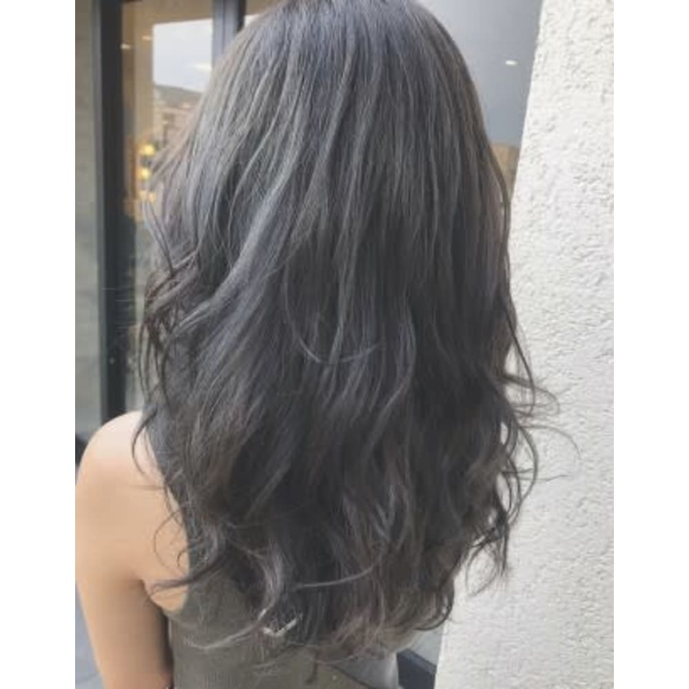 ダークグレージュ Crea渋沢 クレアシブサワ のヘアスタイル 美容院 美容室を予約するなら楽天ビューティ