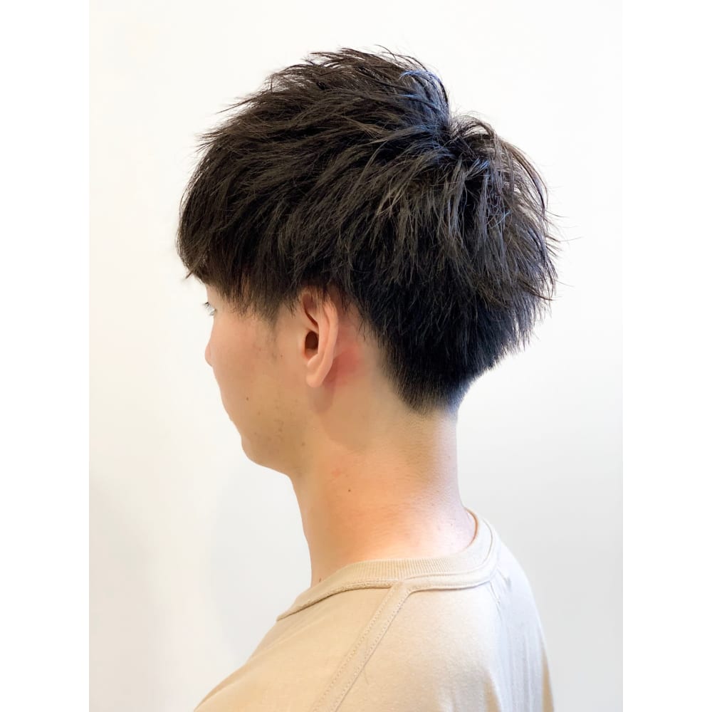 メンズ爽やかマッシュショート Gold Woodpecker ゴールドウッドペッカー のヘアスタイル 美容院 美容室を予約するなら楽天ビューティ