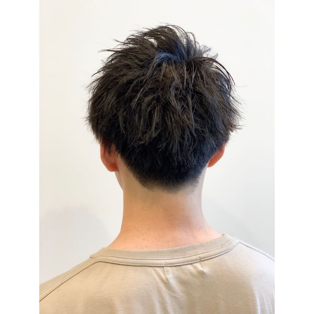 メンズ爽やかマッシュショート Gold Woodpecker ゴールドウッドペッカー のヘアスタイル 美容院 美容室を予約するなら楽天ビューティ