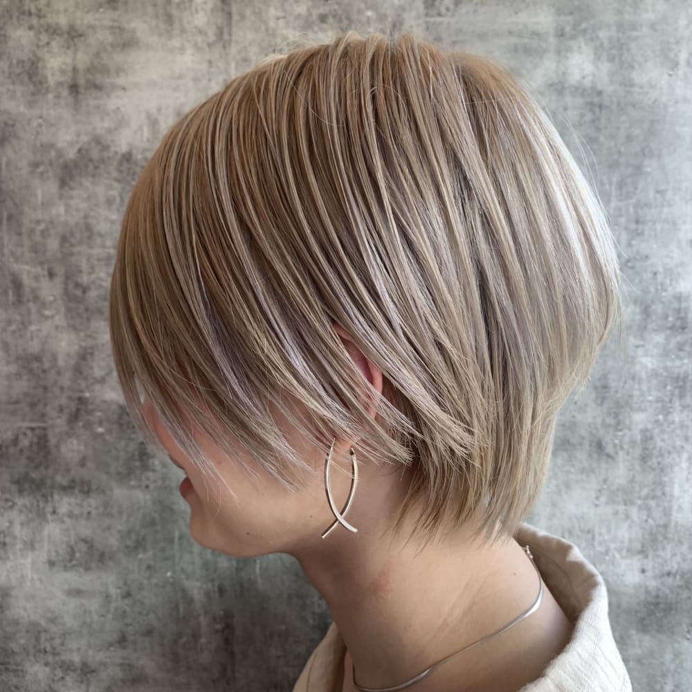 ハイトーン 小顔ショート Euphoria Shibuya Grande 渋谷 ユーフォリア シブヤ グランデ のヘアスタイル 美容院 美容室を予約するなら楽天ビューティ ハイトーン 小顔ショート Euphoria Shibuya Grande 渋谷 ユーフォリア シブヤ グランデ のヘアスタイル 美容院 美容室を予約するなら楽天ビューティ
