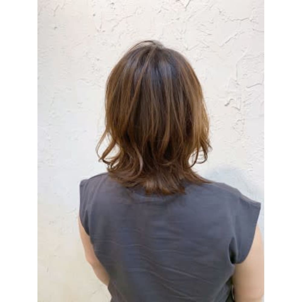 Flor 戸塚 くびれセミディパーマ ボブディ Flor フロール のヘアスタイル 美容院 美容室を予約するなら楽天ビューティ