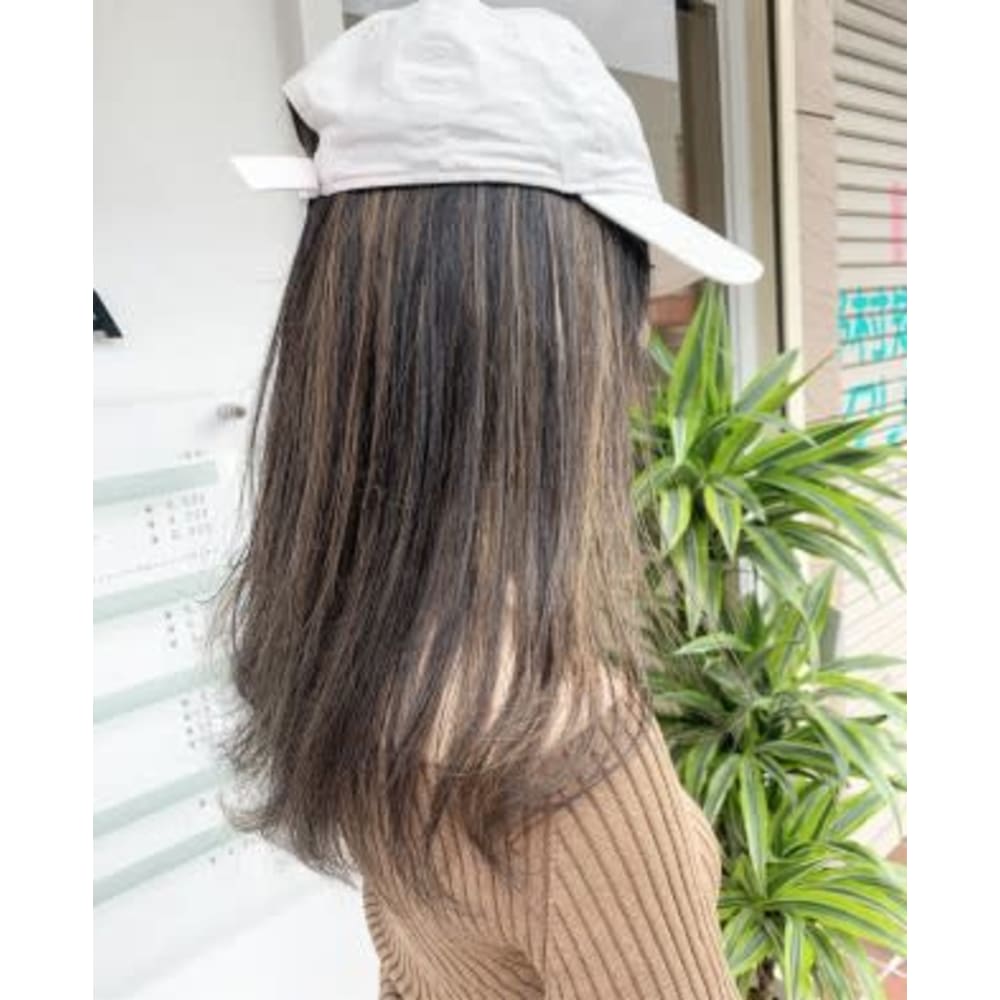 ハイライトのみを育てて周りはほぼ地毛スタイル crea能見台 クレアノウケンダイ のヘアスタイル 美容院 美容室を予約するなら楽天ビューティ ハイライトのみを育てて周りはほぼ地毛スタイル crea能見台 クレアノウケンダイ のヘアスタイル 美容院 美容室を予約するなら楽天ビューティ