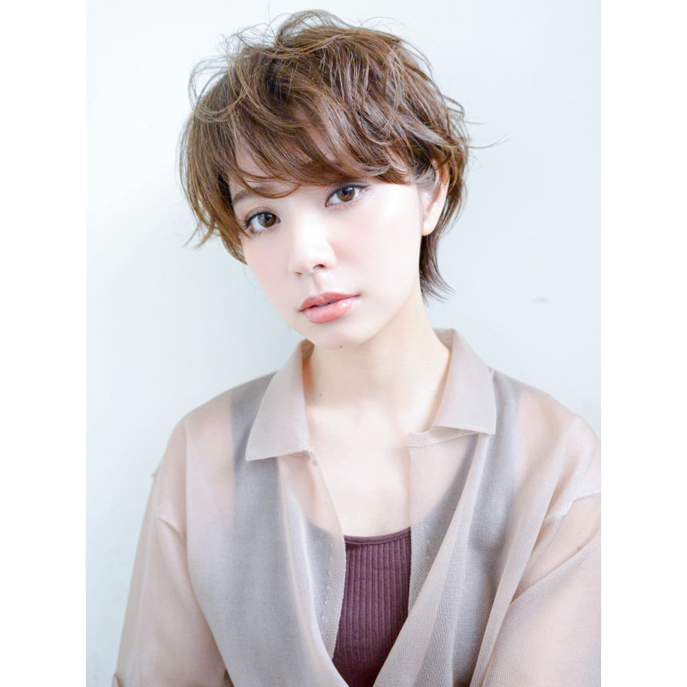 小顔カットで無造作ブランジュワンサイドショート La Bless キュービック ラブレス のヘアスタイル 美容院 美容室を予約するなら楽天ビューティ