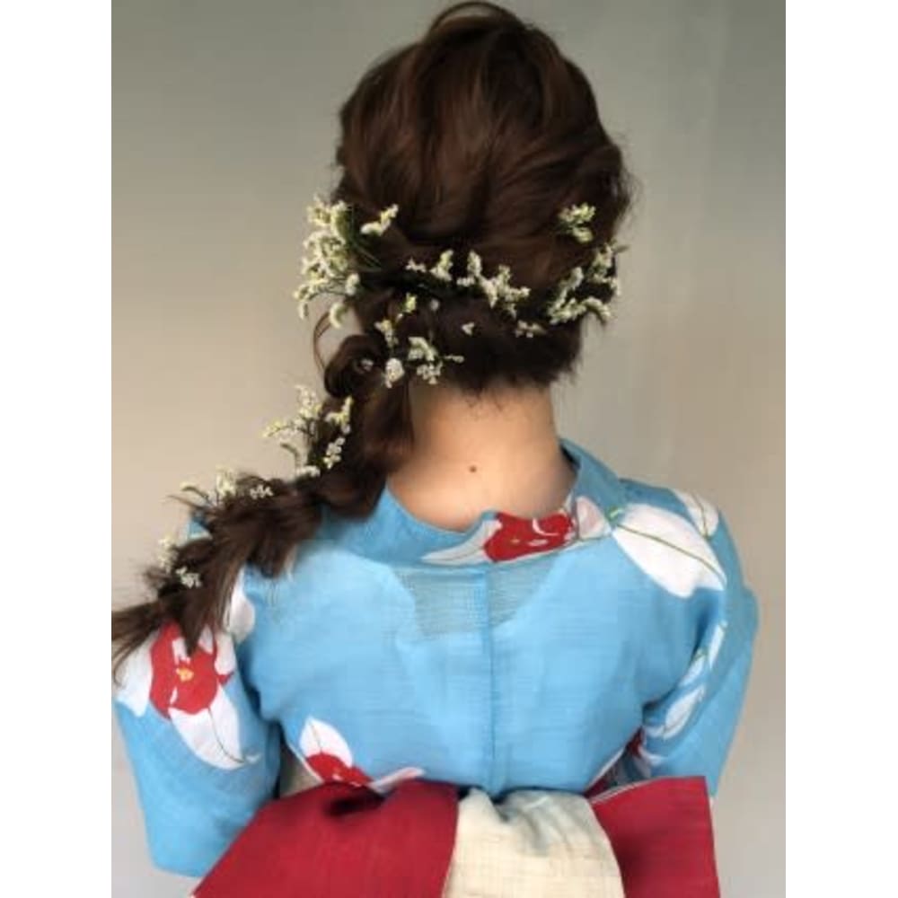 サイド編みおろし 浴衣 G Grow ジーグロウ のヘアスタイル 美容院 美容室を予約するなら楽天ビューティ