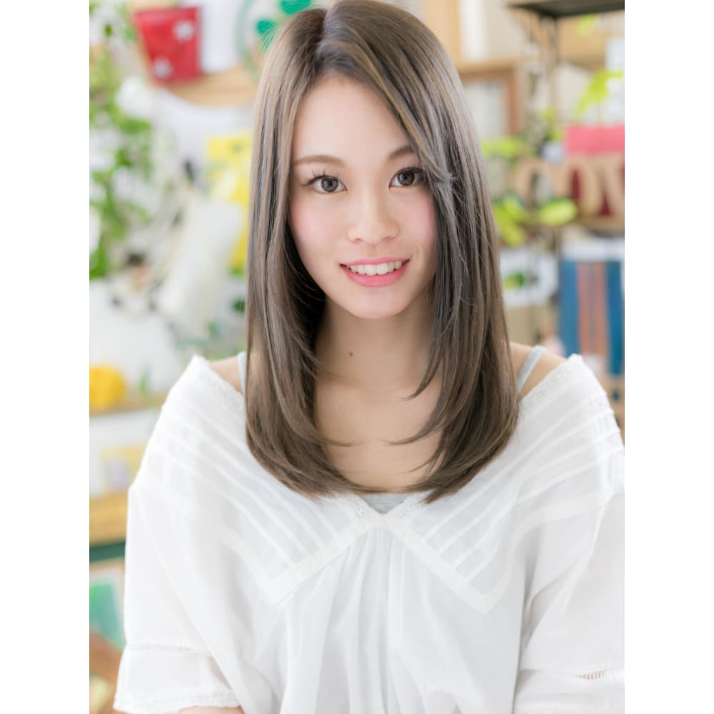 小顔見せ 大人かわいいツヤストレートロング ブランジュ Cover Hair Bliss 戸田公園西口店 カバーヘアブリス トダコウエンニシグチテン のヘアスタイル 美容院 美容室を予約するなら楽天ビューティ