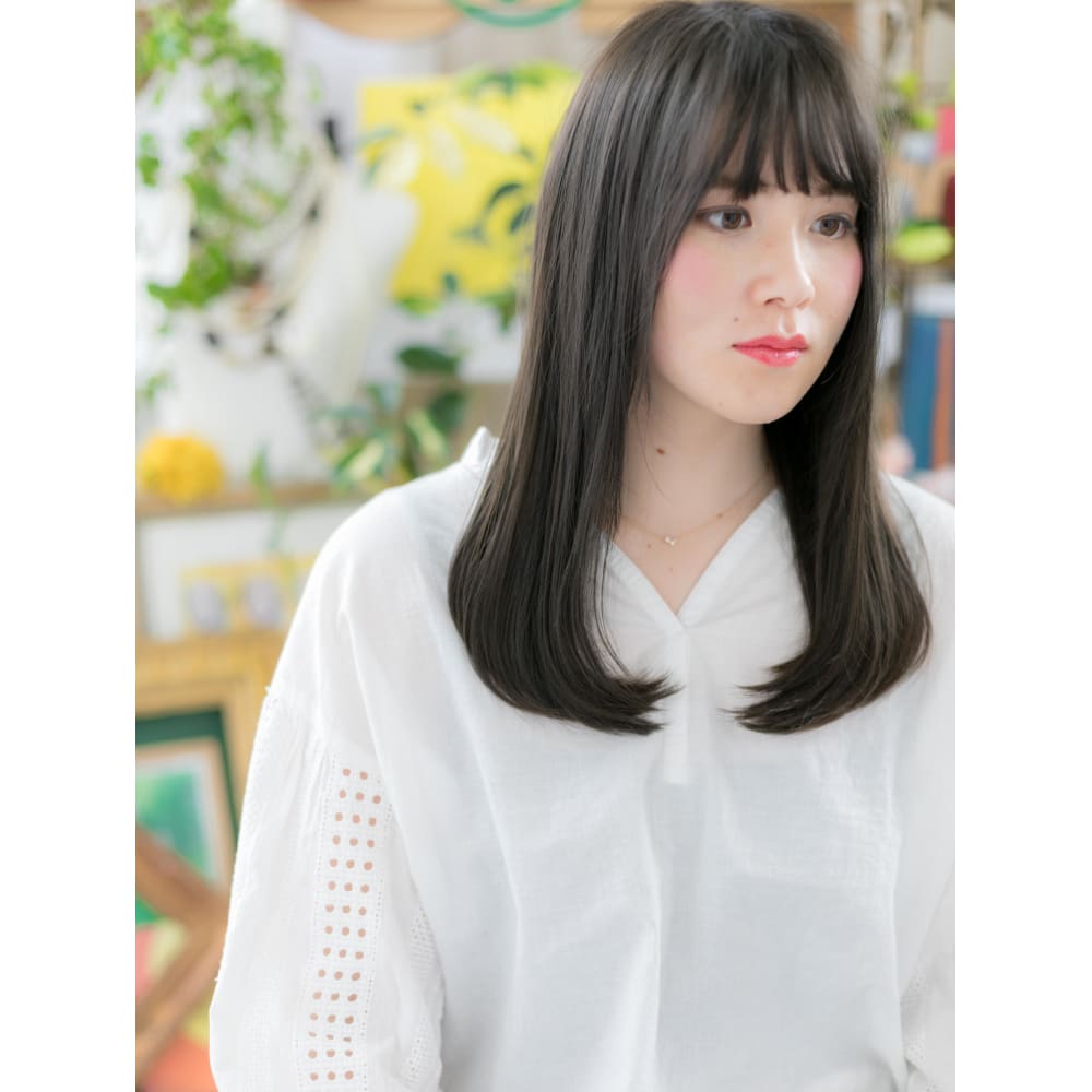 黒髪クールな小顔ワンカールセミロング 厚めバング Cover Hair Bliss 戸田公園西口店 カバーヘアブリス トダコウエンニシグチテン のヘアスタイル 美容院 美容室を予約するなら楽天ビューティ