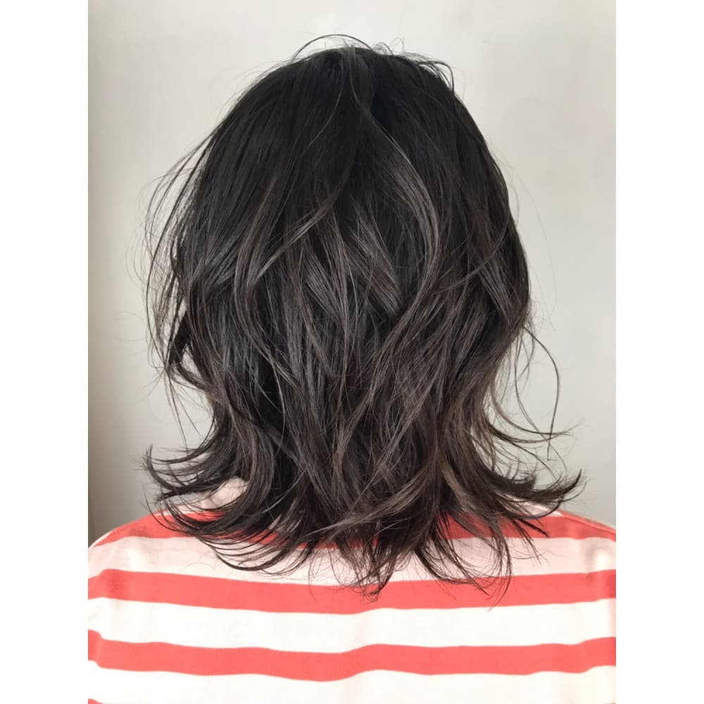 外ハネ レイヤー ひし形 ウルフ ナチュラルボブ 小顔 Brocante Luxbeブロカントラックスビー立川北口店 ブロカントラックスビータチカワキタグチテン のヘアスタイル 美容院 美容室を予約するなら楽天ビューティ