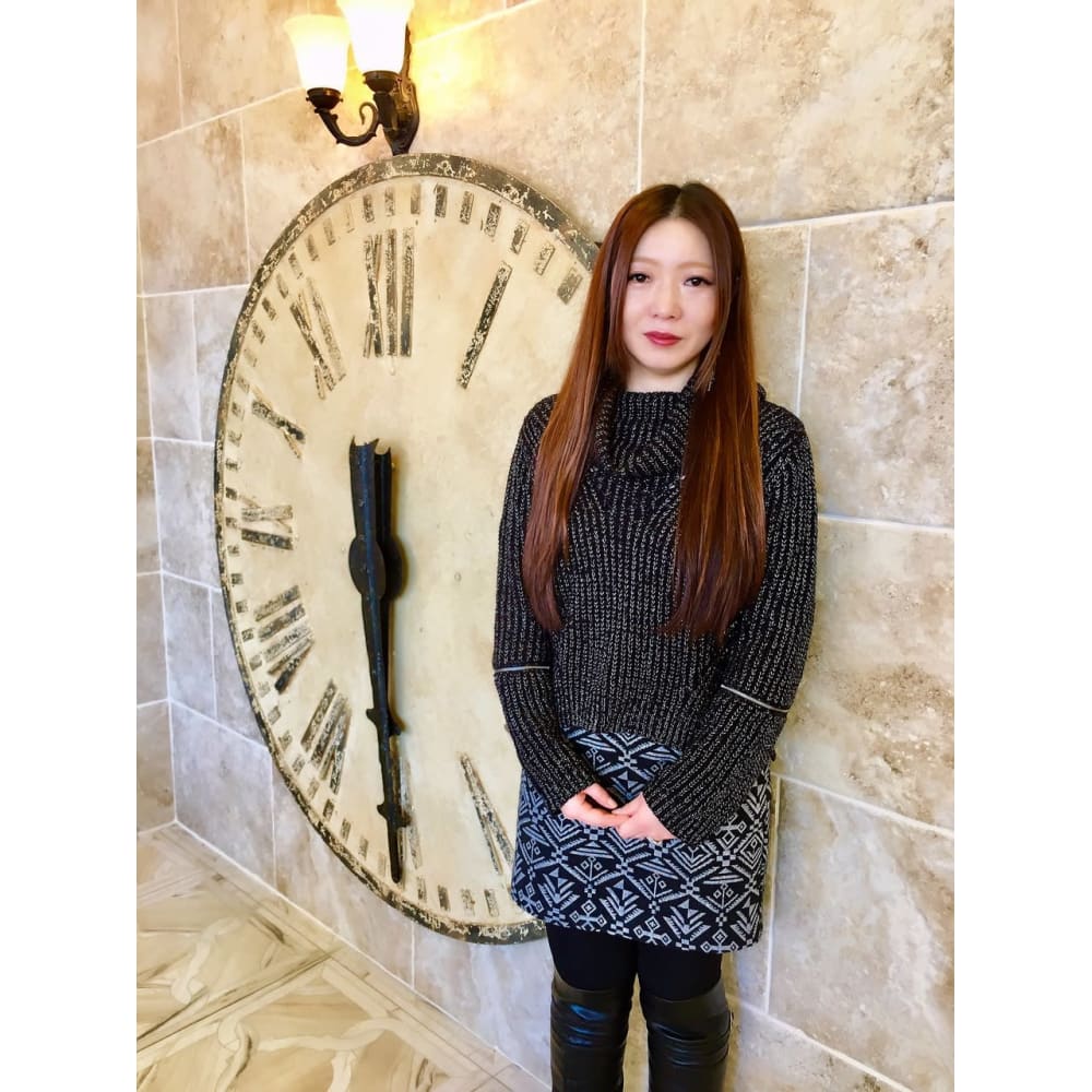 中島 亜美 Shanti Hiragishi シャンティヒラギシ のスタッフ 美容院 美容室を予約するなら楽天ビューティ
