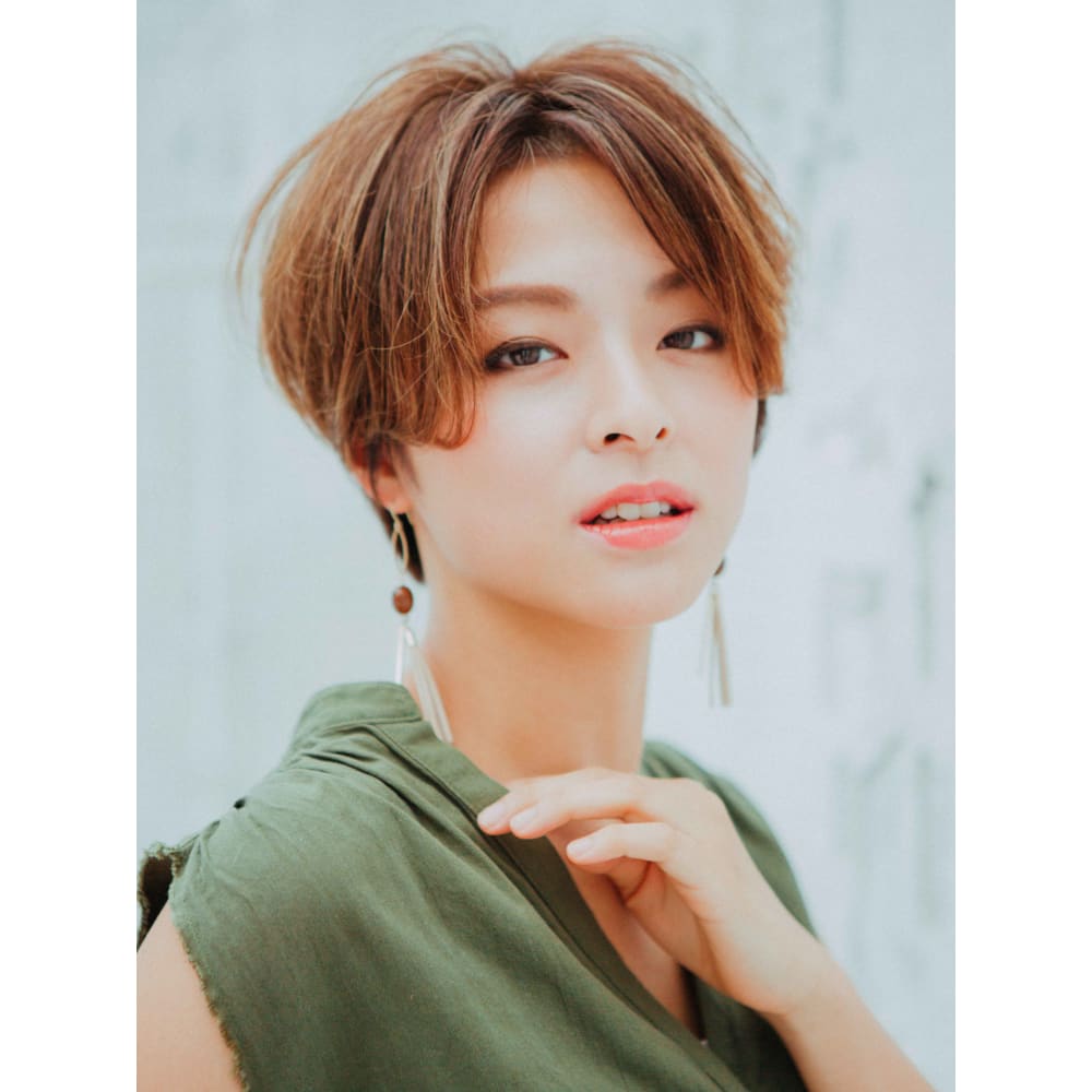 大人ショート Hair Design Vivarth ビバース のヘアスタイル 美容院 美容室を予約するなら楽天ビューティ