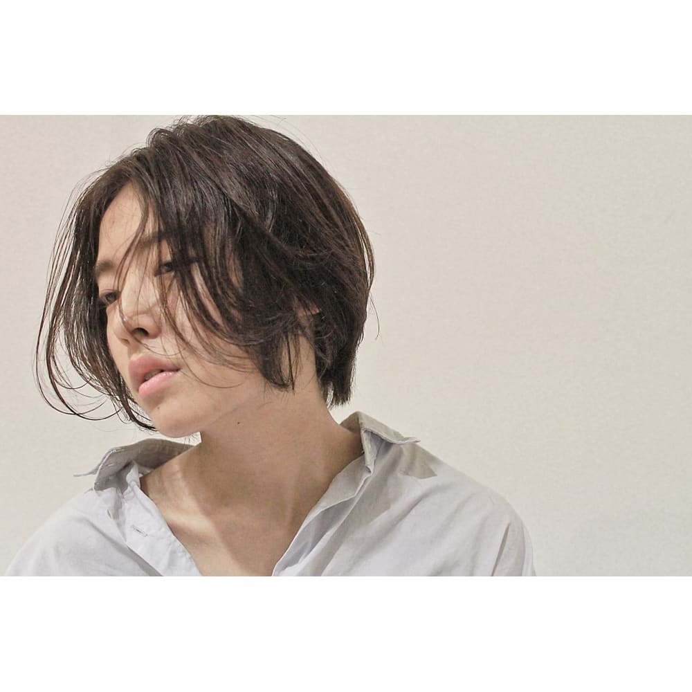 ハンサムショートボブ Gres グリス のヘアスタイル 美容院 美容室を予約するなら楽天ビューティ