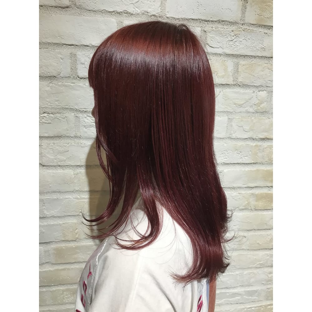 Lee Aimer南堀江 艶チェリーレッド Lee Aimer 南堀江 リー エメ ミナミホリエ のヘアスタイル 美容院 美容室を予約するなら楽天ビューティ Lee Aimer南堀江 艶チェリーレッド Lee Aimer 南堀江 リー エメ ミナミホリエ のヘアスタイル 美容院 美容室を予約するなら楽天ビューティ