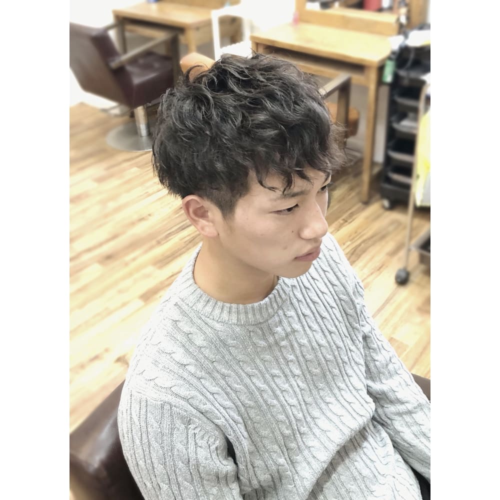 前下がりスパイラルパーマ Hair Studio Romeo ロメオ のヘアスタイル 美容院 美容室を予約するなら楽天ビューティ 前下がりスパイラルパーマ Hair Studio Romeo ロメオ のヘアスタイル 美容院 美容室を予約するなら楽天ビューティ