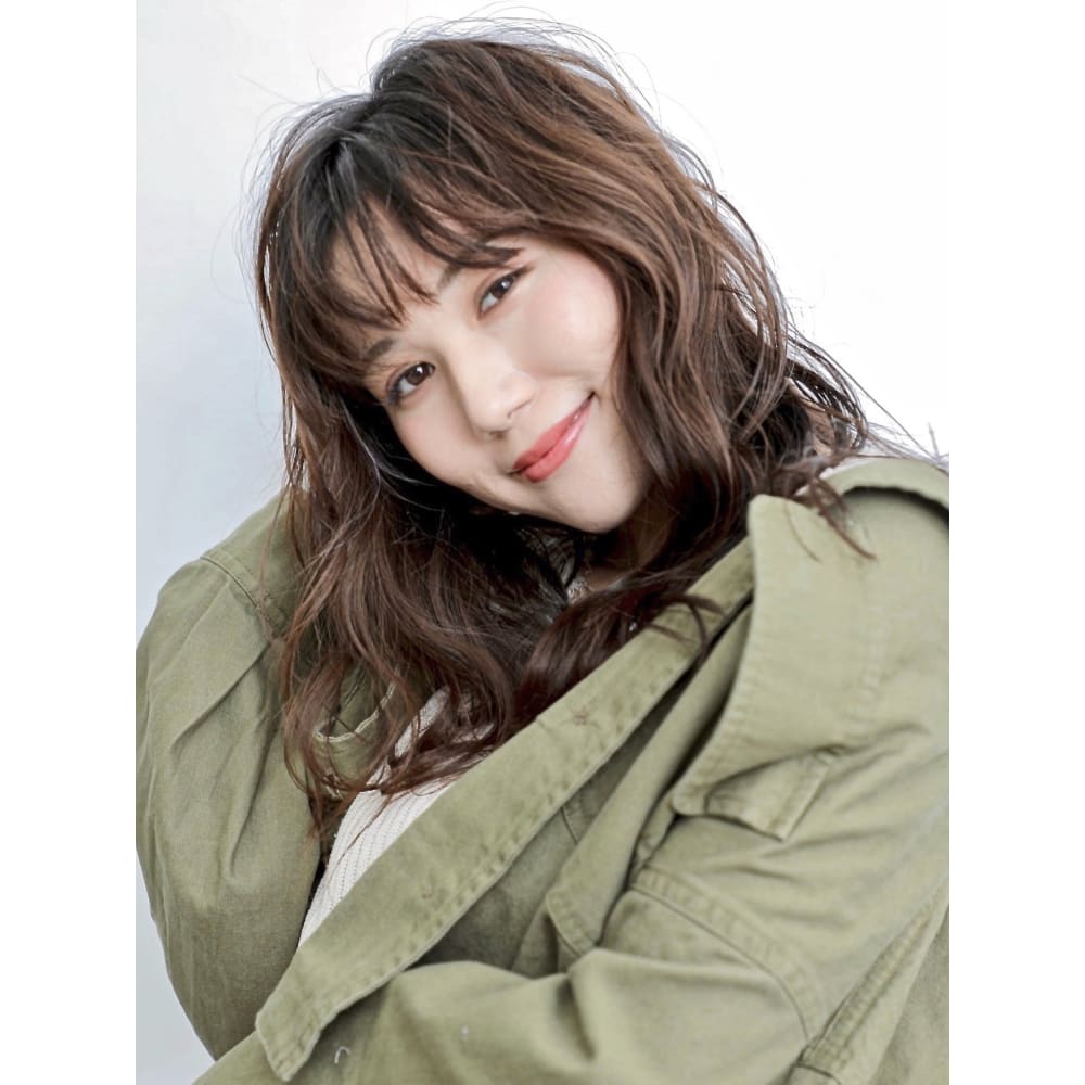 19秋冬スタイル アンニュイほつれヘア Boutique ブティック のヘアスタイル 美容院 美容室を予約するなら楽天ビューティ 19秋冬スタイル アンニュイほつれヘア Boutique ブティック のヘアスタイル 美容院 美容室を予約するなら楽天ビューティ