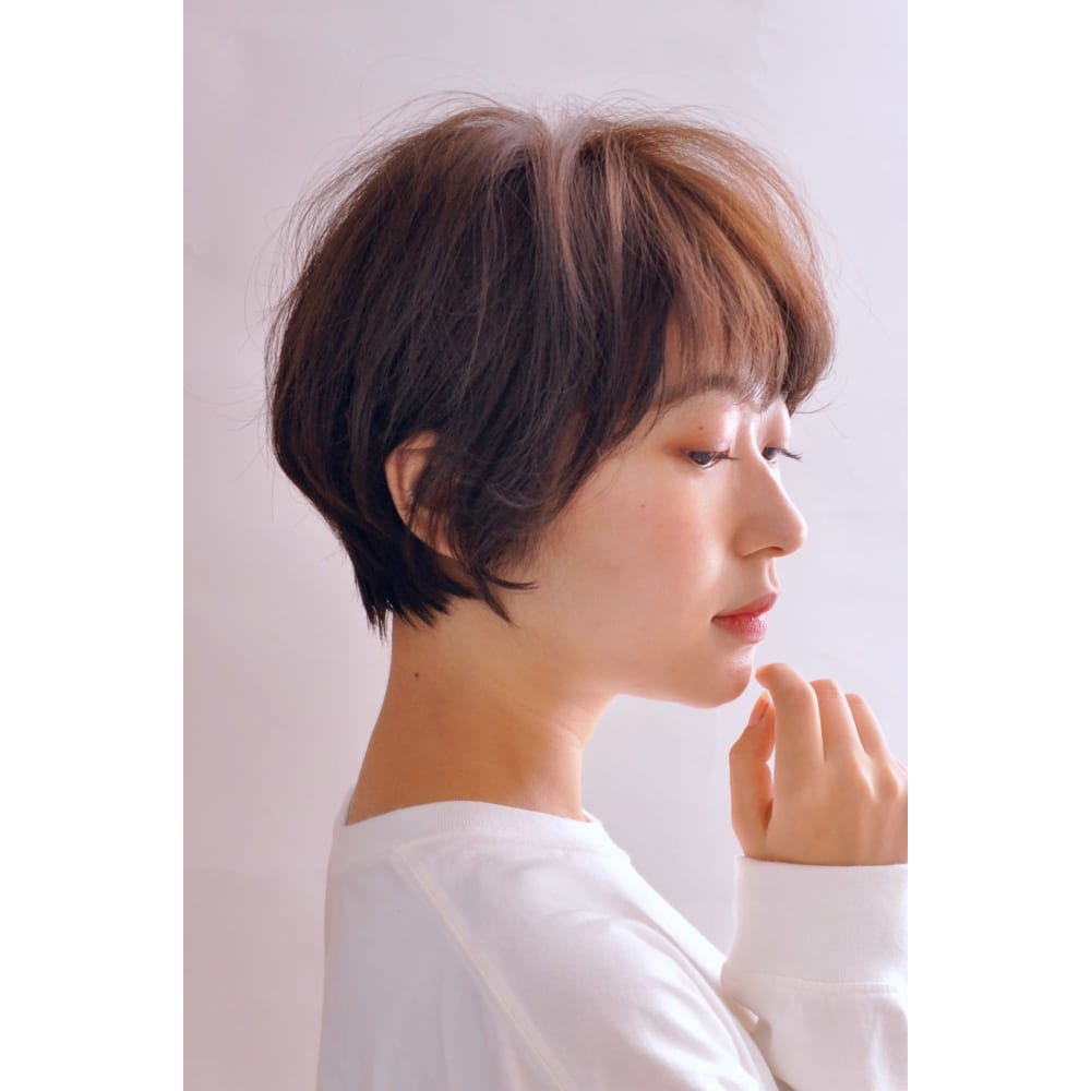 大人のシンプルショートヘアーです Beautrium Peninsula ビュートリアム ペニンシュラ のヘアスタイル 美容院 美容室を予約するなら楽天ビューティ 大人のシンプルショートヘアーです Beautrium Peninsula ビュートリアム ペニンシュラ のヘアスタイル 美容院 美容室を予約するなら楽天ビューティ
