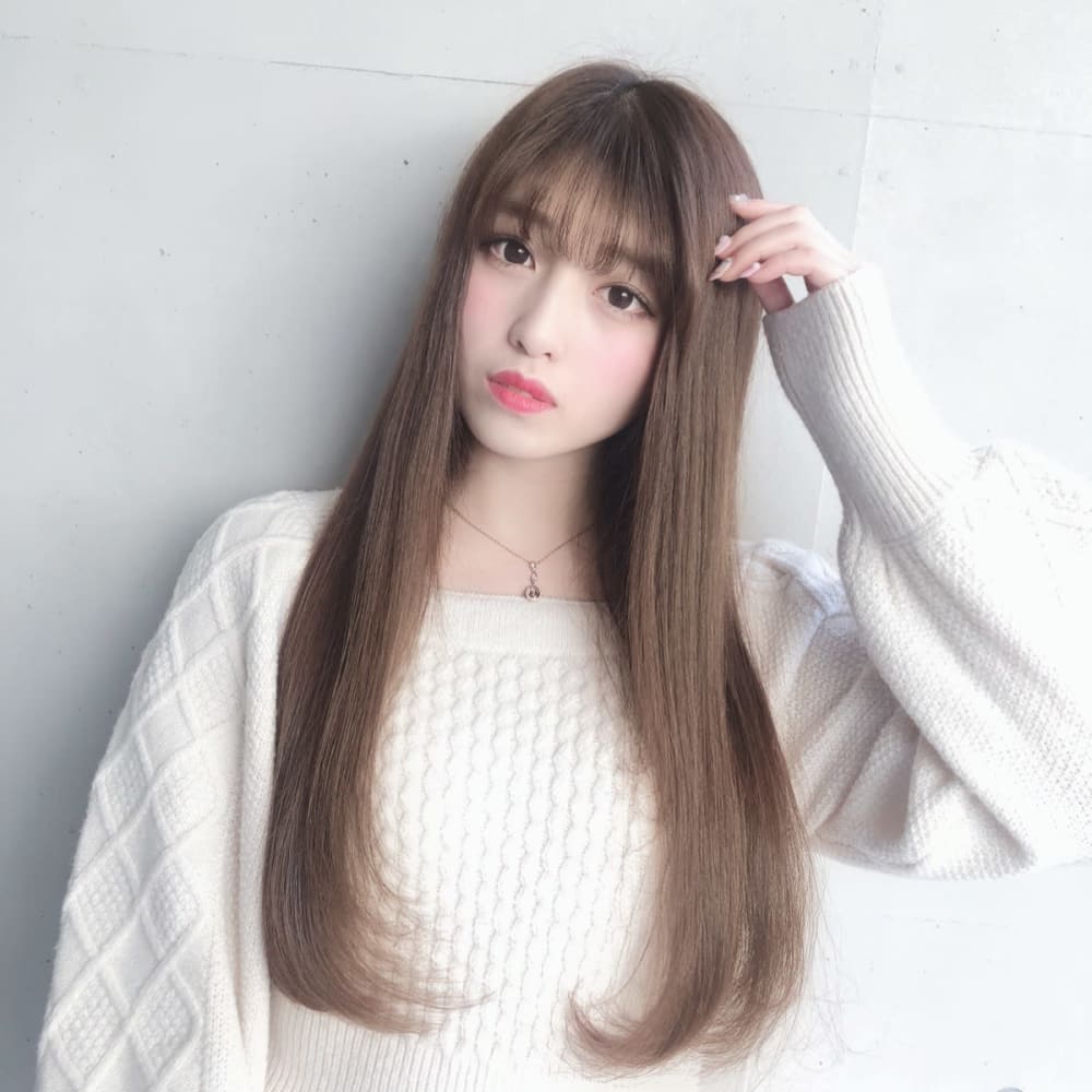 ナチュラルスーパーロング Loana Roppongi ロアナロッポンギ のヘア