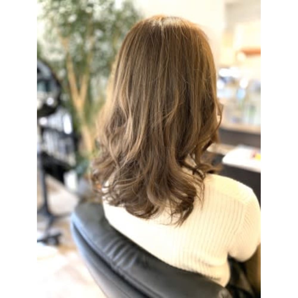 松戸 Alpha モーブブラウン Alpha アルファ のヘアスタイル 美容院 美容室を予約するなら楽天ビューティ