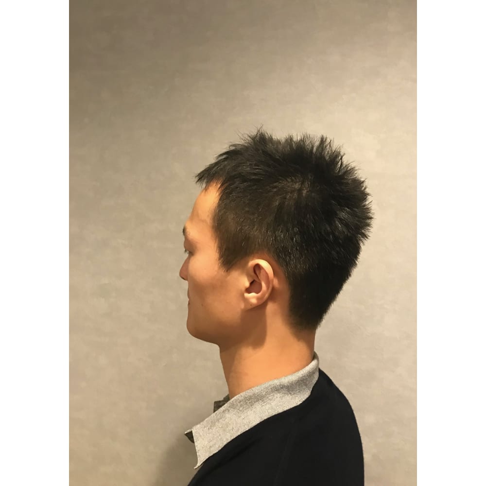 ジェントルマン刈り上げ メンズカット 深夜美容室 Works Kashiwa シンヤビヨウシツアンドワークスカシワ のヘアスタイル 美容院 美容室を予約するなら楽天ビューティ