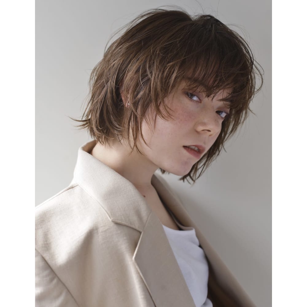 ボブウルフxルーズボブスタイル Atelier Ittowa アトリエイトワ のヘアスタイル 美容院 美容室を予約するなら楽天ビューティ
