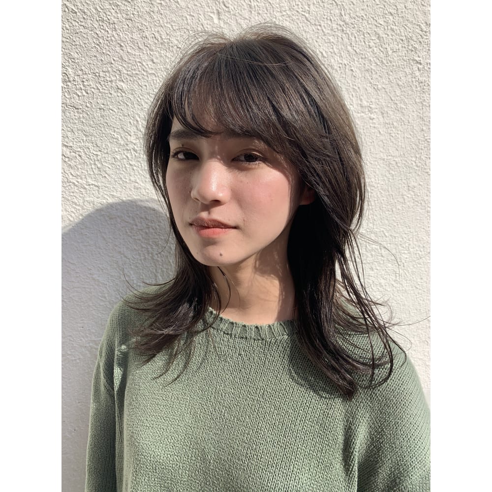 柔らかい雰囲気のゆるふわレイヤー Retill レティル のヘアスタイル 美容院 美容室を予約するなら楽天ビューティ 柔らかい雰囲気のゆるふわレイヤー Retill レティル のヘアスタイル 美容院 美容室を予約するなら楽天ビューティ