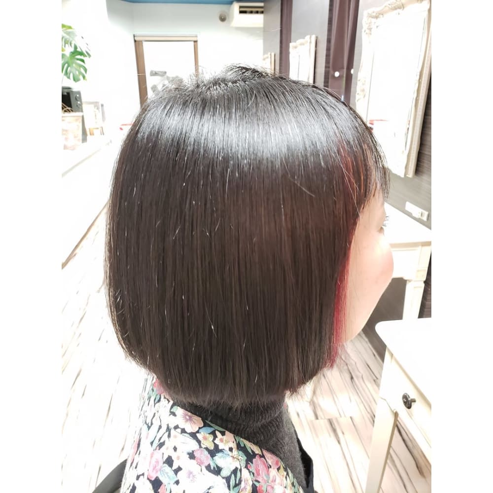 インナーカラー 美容室 マーラ ビヨウシツ マーラ のヘアスタイル 美容院 美容室を予約するなら楽天ビューティ