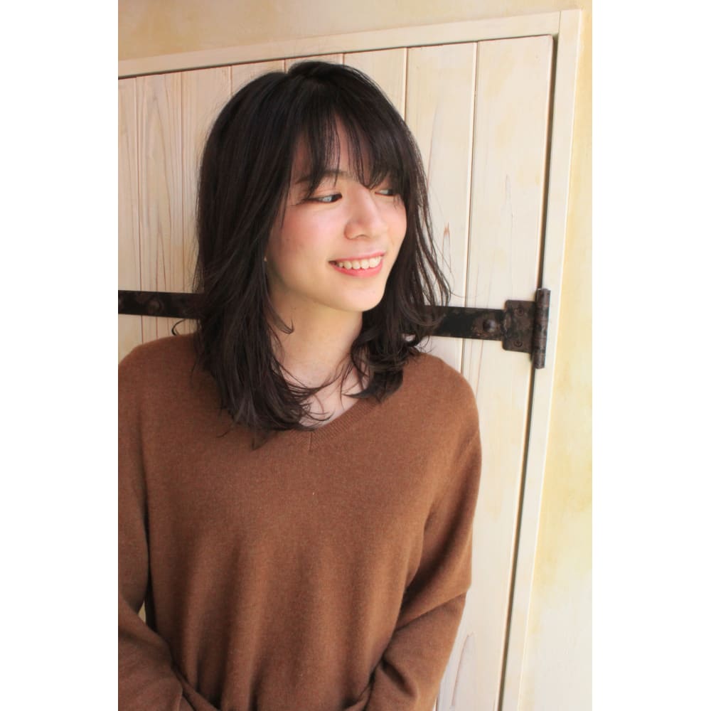 ふんわり ミディアムボブ Face Deco主治美サロン フェイス デコ シュジビ サロン のヘアスタイル 美容院 美容室を予約するなら楽天ビューティ ふんわり ミディアムボブ Face Deco主治美サロン フェイス デコ シュジビ サロン のヘアスタイル 美容院 美容室を予約するなら楽天ビューティ