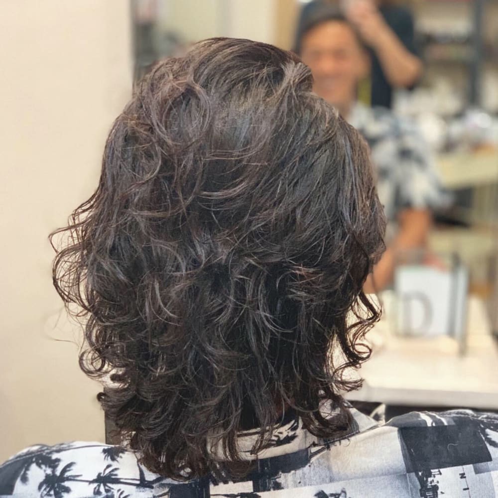 サーフスタイルウェーブ Hair Jubilee ヘアージュビリー のヘアスタイル 美容院 美容室を予約するなら楽天ビューティ