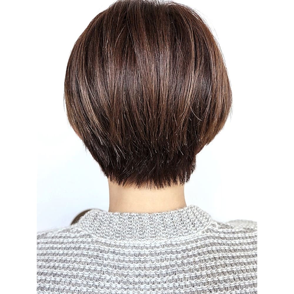 シャープなショートボブ Hair Make Flencia ヘアメイクフレンシア のヘアスタイル 美容院 美容室を予約するなら楽天ビューティ