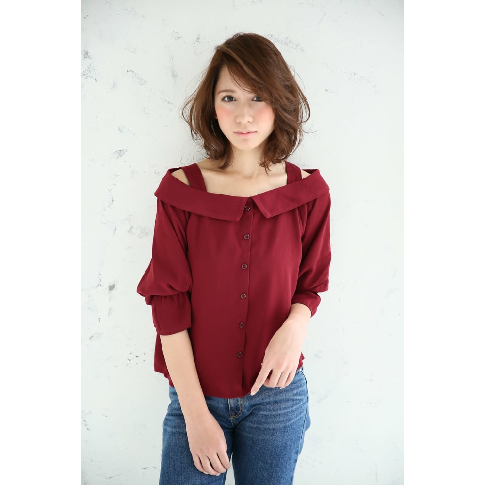 少し重めラインに顔周りから軽やかな動きのあるセミディボブ Le Rond ロンド のヘアスタイル 美容院 美容室を予約するなら楽天ビューティ