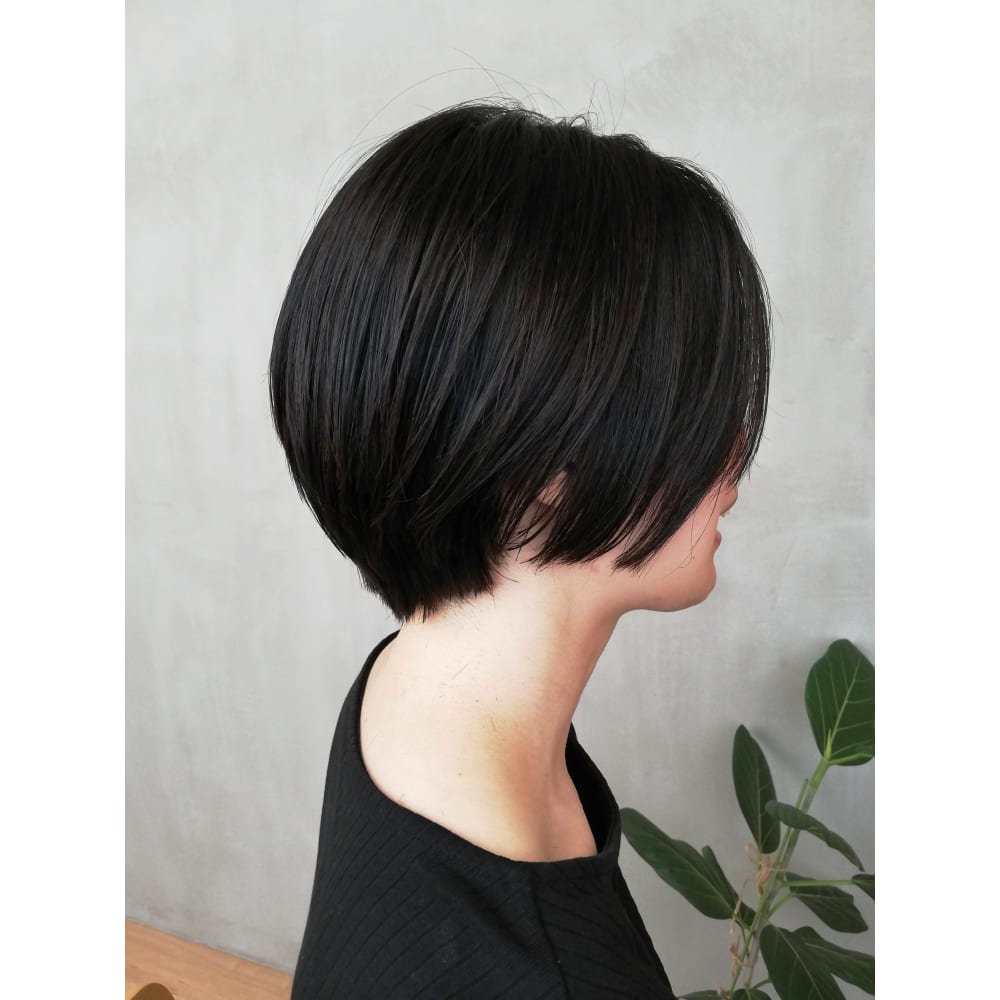 Avli 30 40 50代 おとなショート Avli アヴリ のヘアスタイル 美容院 美容室を予約するなら楽天ビューティ