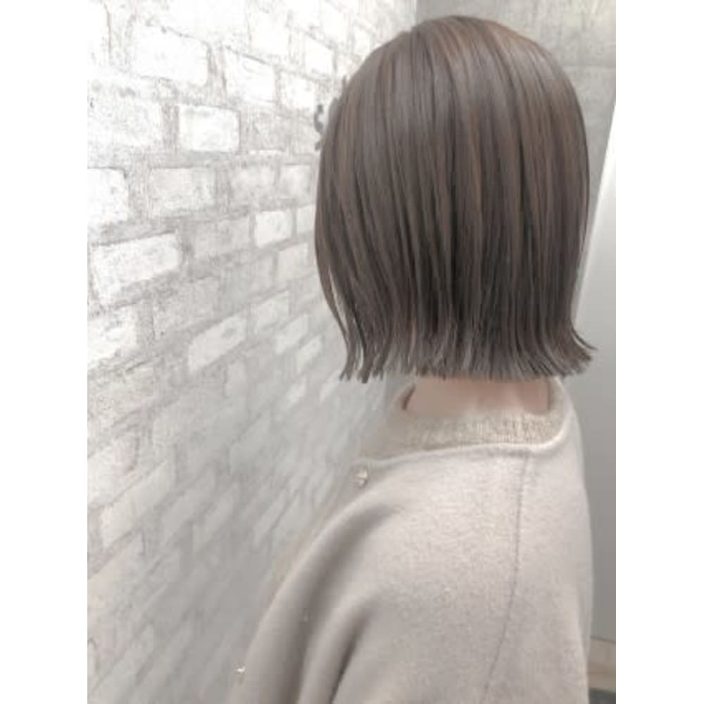 Keistyle グレージュ 切りっぱなしボブ Schritt溝の口 シュリットミゾノクチ のヘアスタイル 美容院 美容室を予約するなら楽天ビューティ