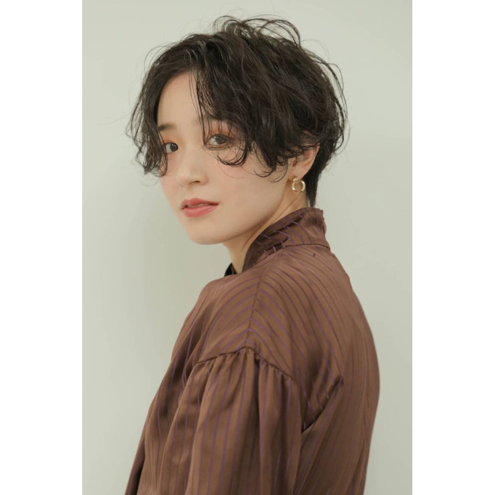ゆるふわパーマ 前下がりショート Mode K S 国分寺 モードケイズ コクブンジ のヘアスタイル 美容院 美容室を予約するなら楽天ビューティ